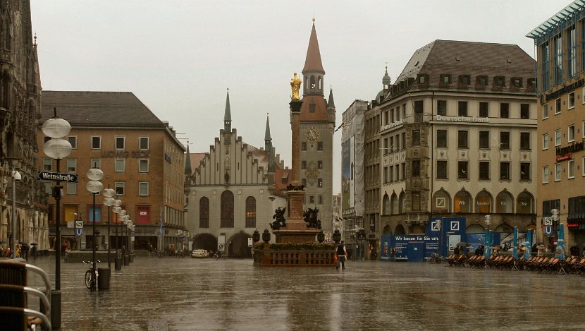 Munich in the rain 2006-05-28@0137-18